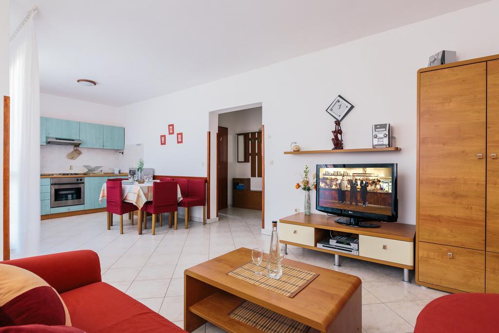 Andela Apartment بولا الغرفة الصورة